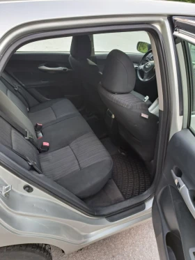 Toyota Auris 2.0 - 7300 лв. - 88453414 10