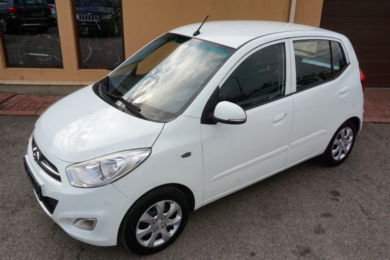 Hyundai I10 1.1 i ACTIVE АВТОМАТИК, снимка 1 - Автомобили и джипове - 6835801