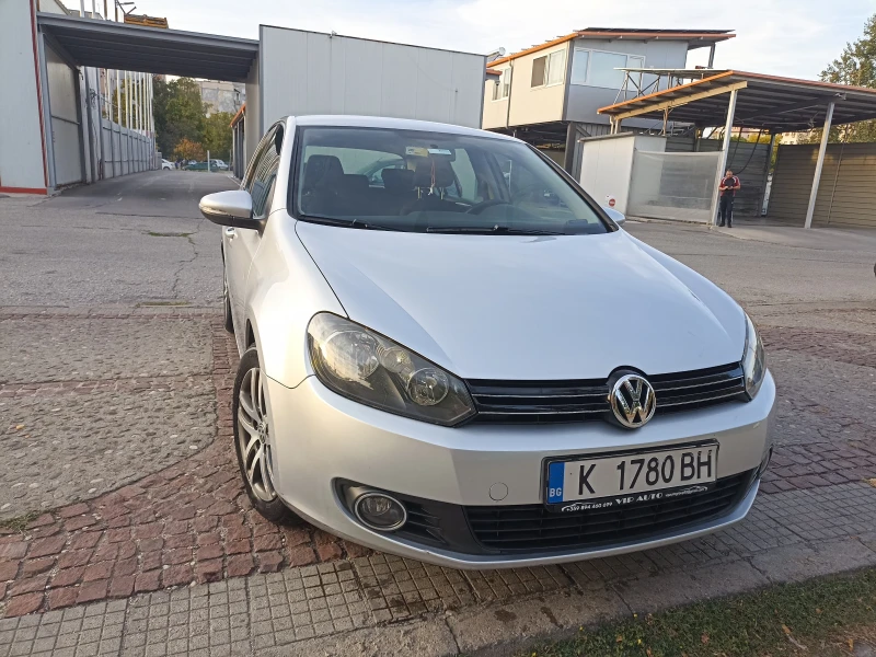 VW Golf, снимка 1 - Автомобили и джипове - 47529047