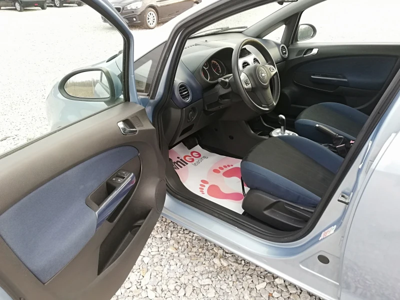 Opel Corsa 1.2i klima italia AVTOMAT, снимка 9 - Автомобили и джипове - 48100632