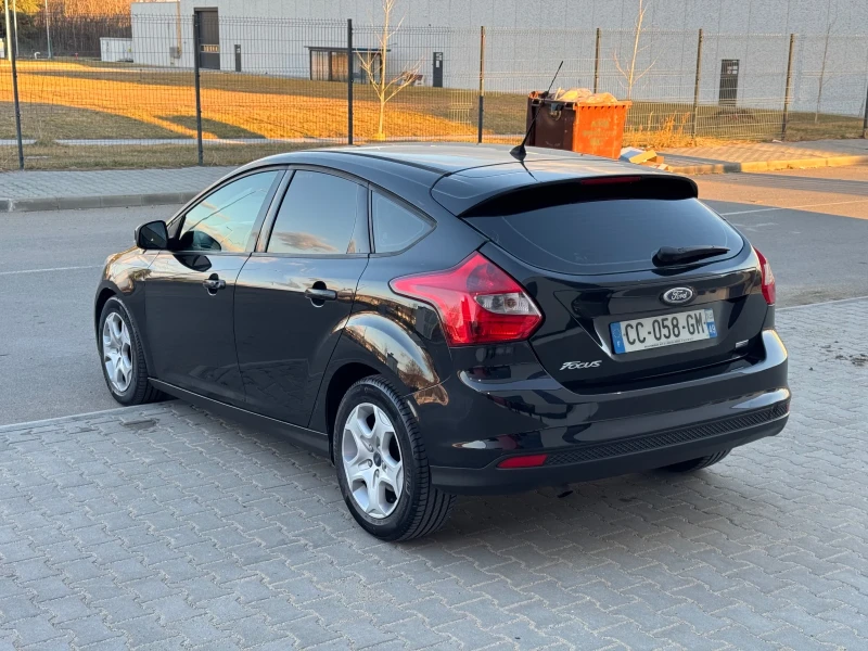 Ford Focus НАВИГАЦИЯ / КЛИМАТРОНИК, снимка 4 - Автомобили и джипове - 49427197