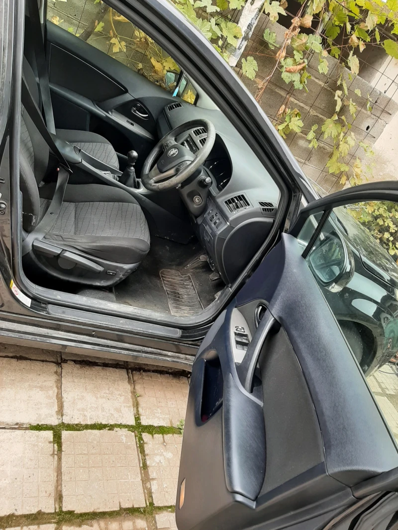 Toyota Avensis, снимка 7 - Автомобили и джипове - 52214656