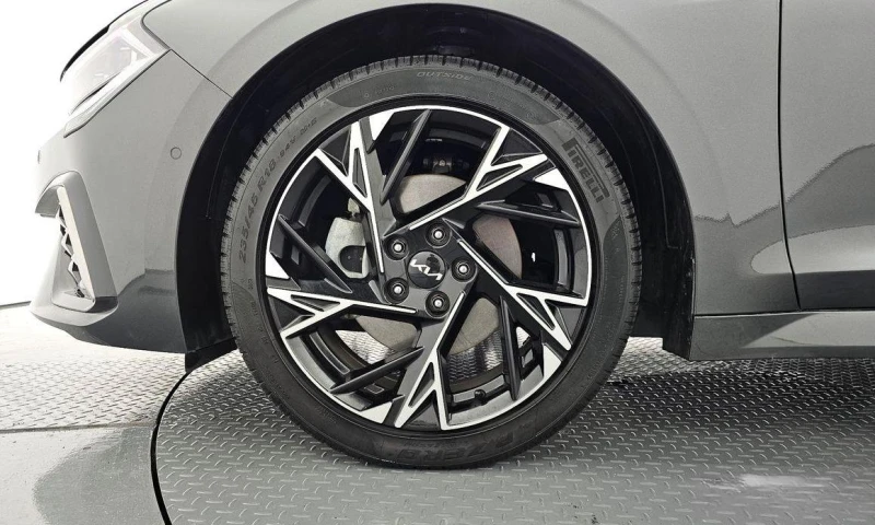 Kia K5 2.0 Signature * НАЙ-ДОБРА ЦЕНА В БЪЛГАРИЯ* , снимка 4 - Автомобили и джипове - 52357568