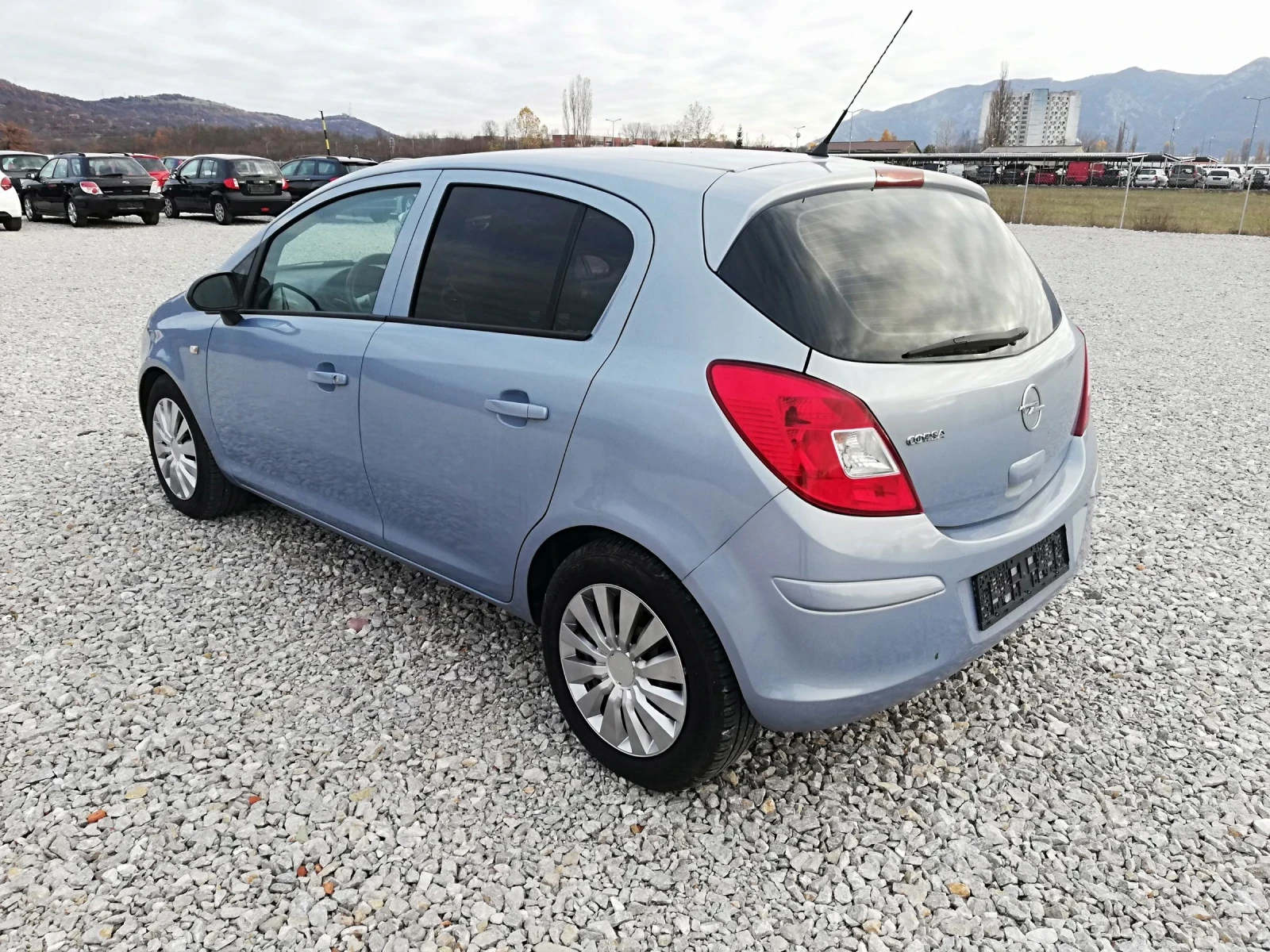 Opel Corsa 1.2i klima italia AVTOMAT - изображение 4