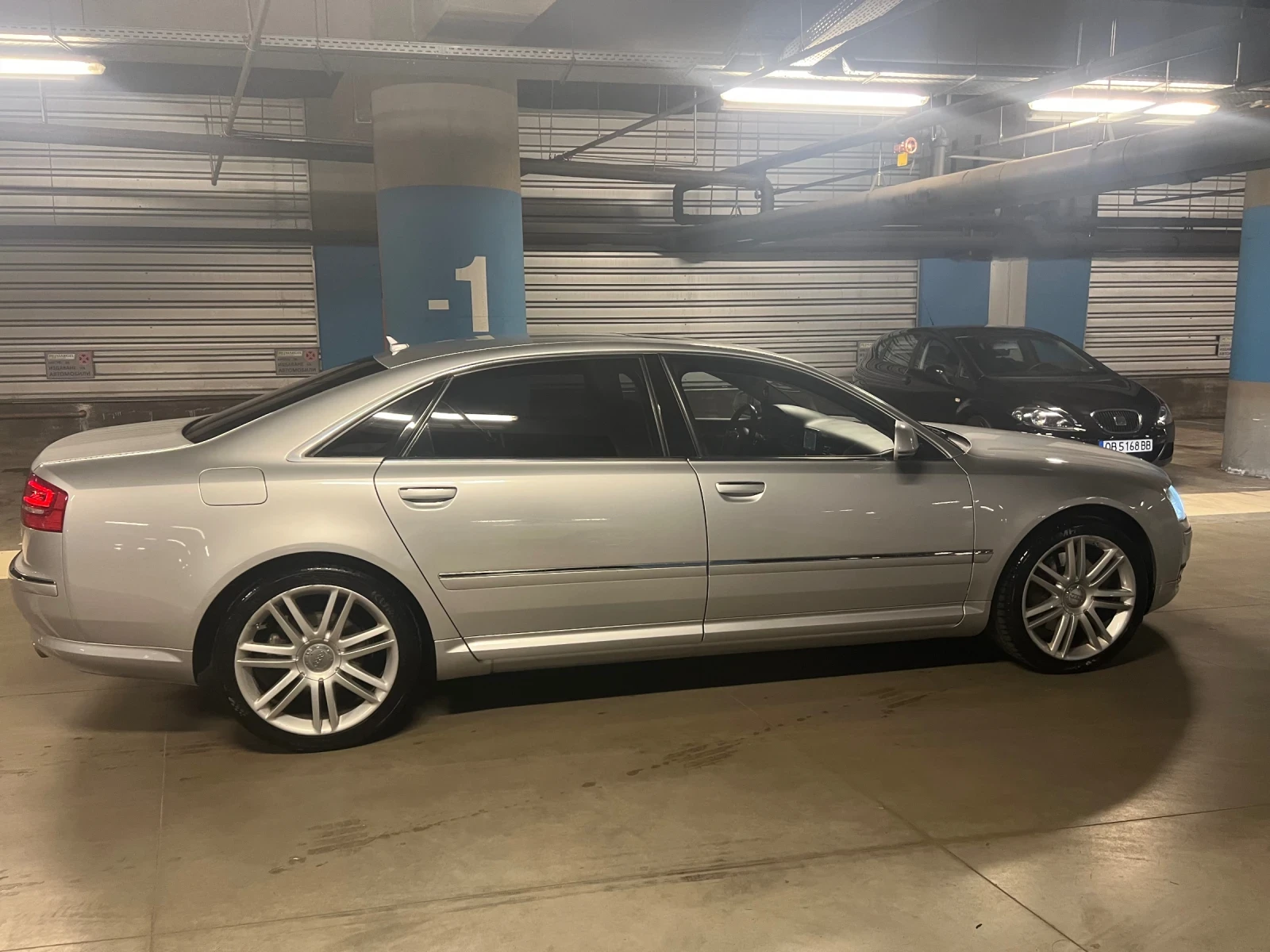 Audi A8 4.2FSI LONG - изображение 7