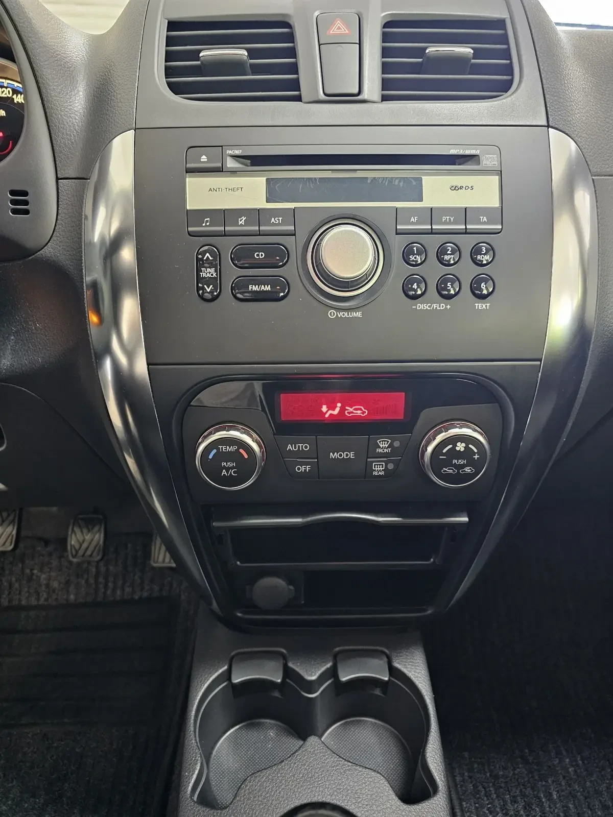 Suzuki SX4 1.6 120 коня Германия - изображение 9