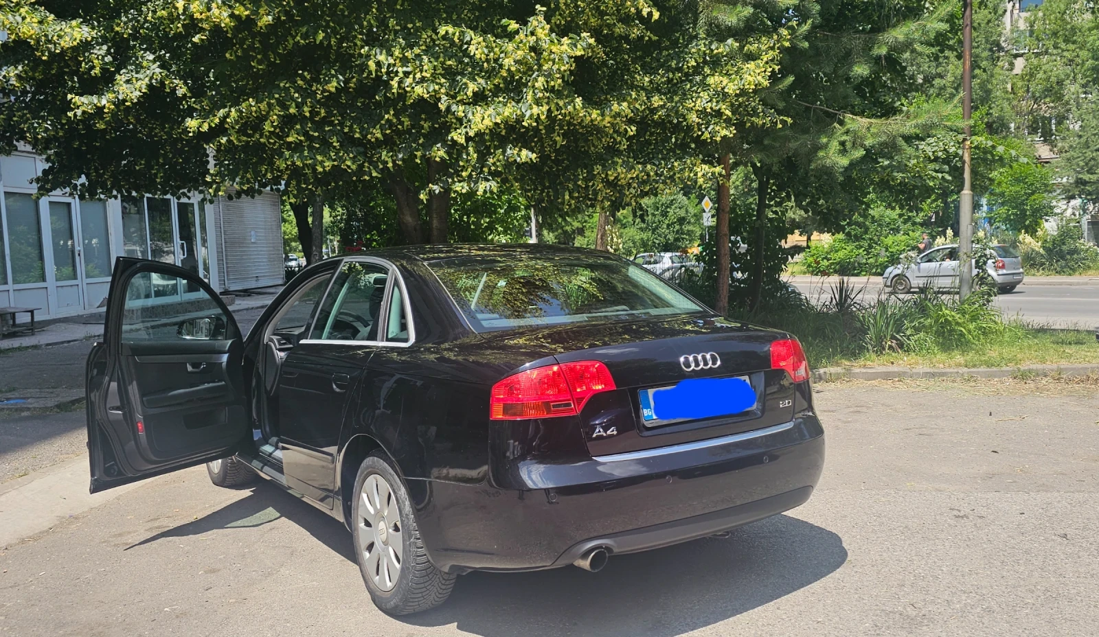 Audi A4  - изображение 2