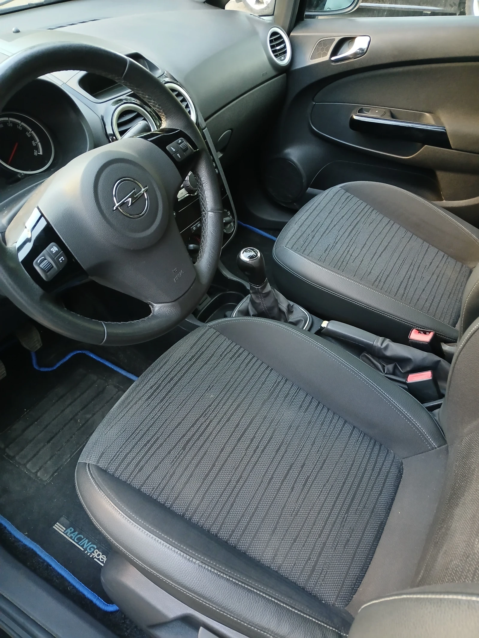 Opel Corsa  - изображение 6