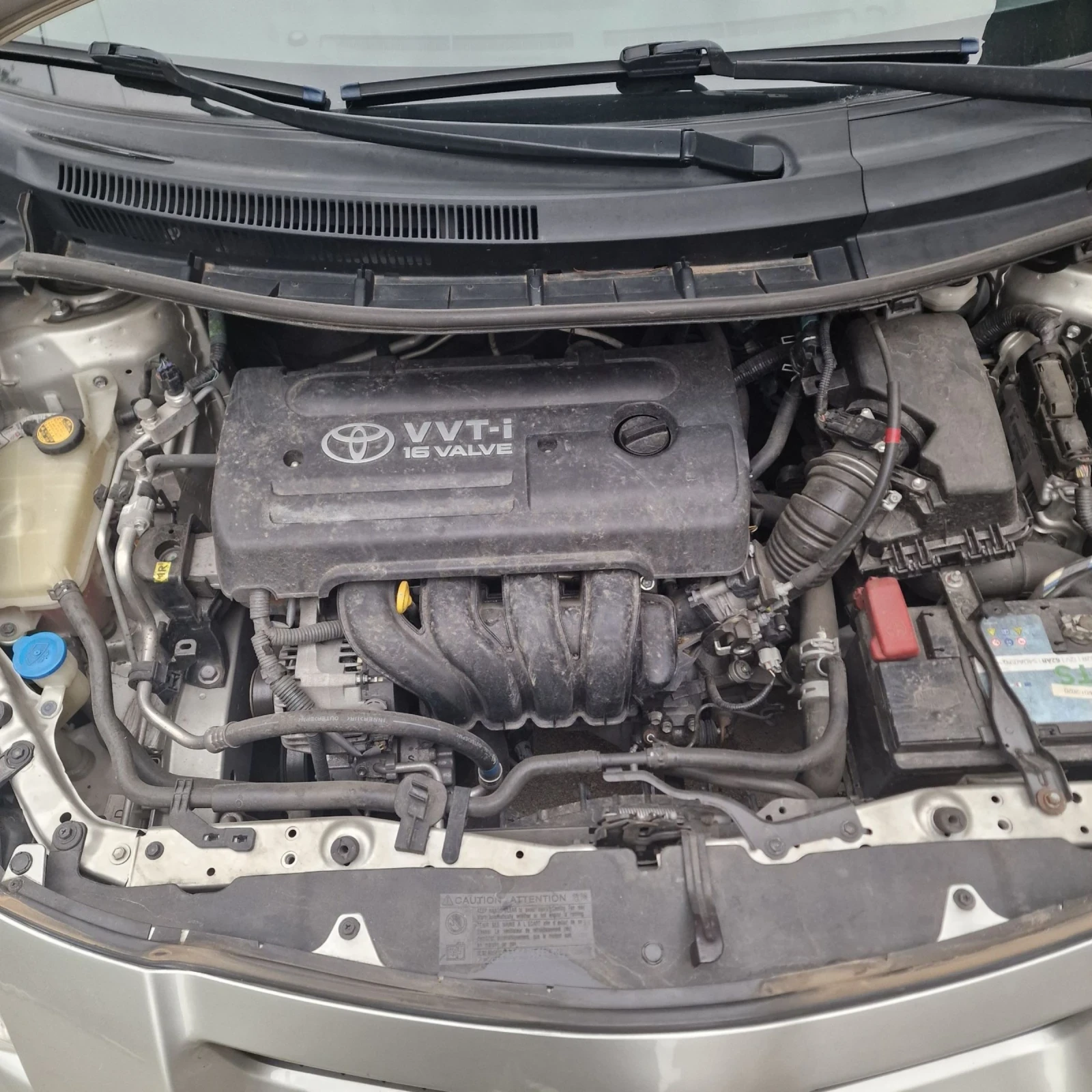 Toyota Auris  - изображение 7