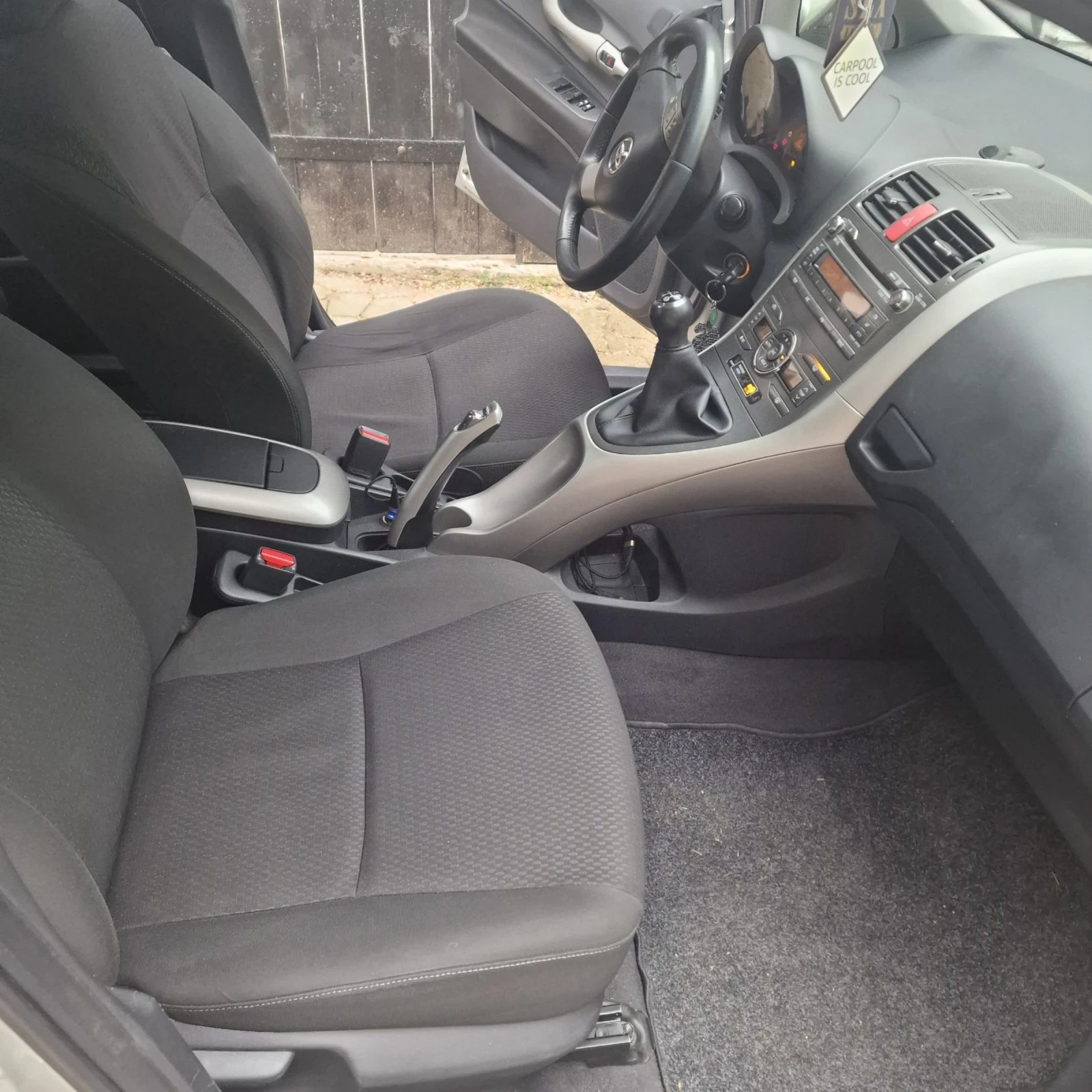 Toyota Auris  - изображение 10