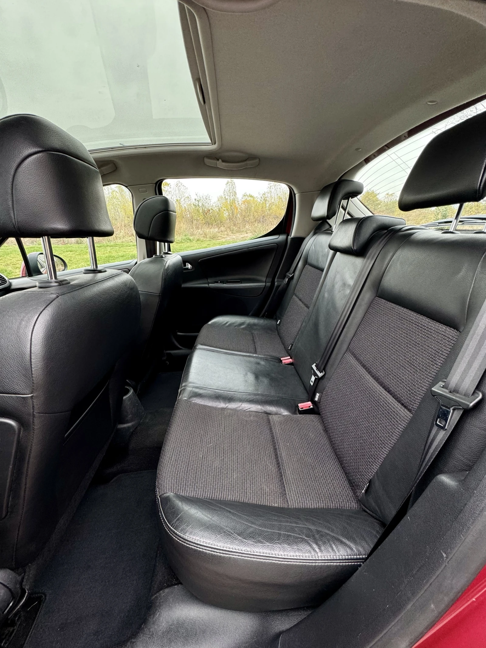 Peugeot 207 Feline |  | 80000 | Mobile.bg   10