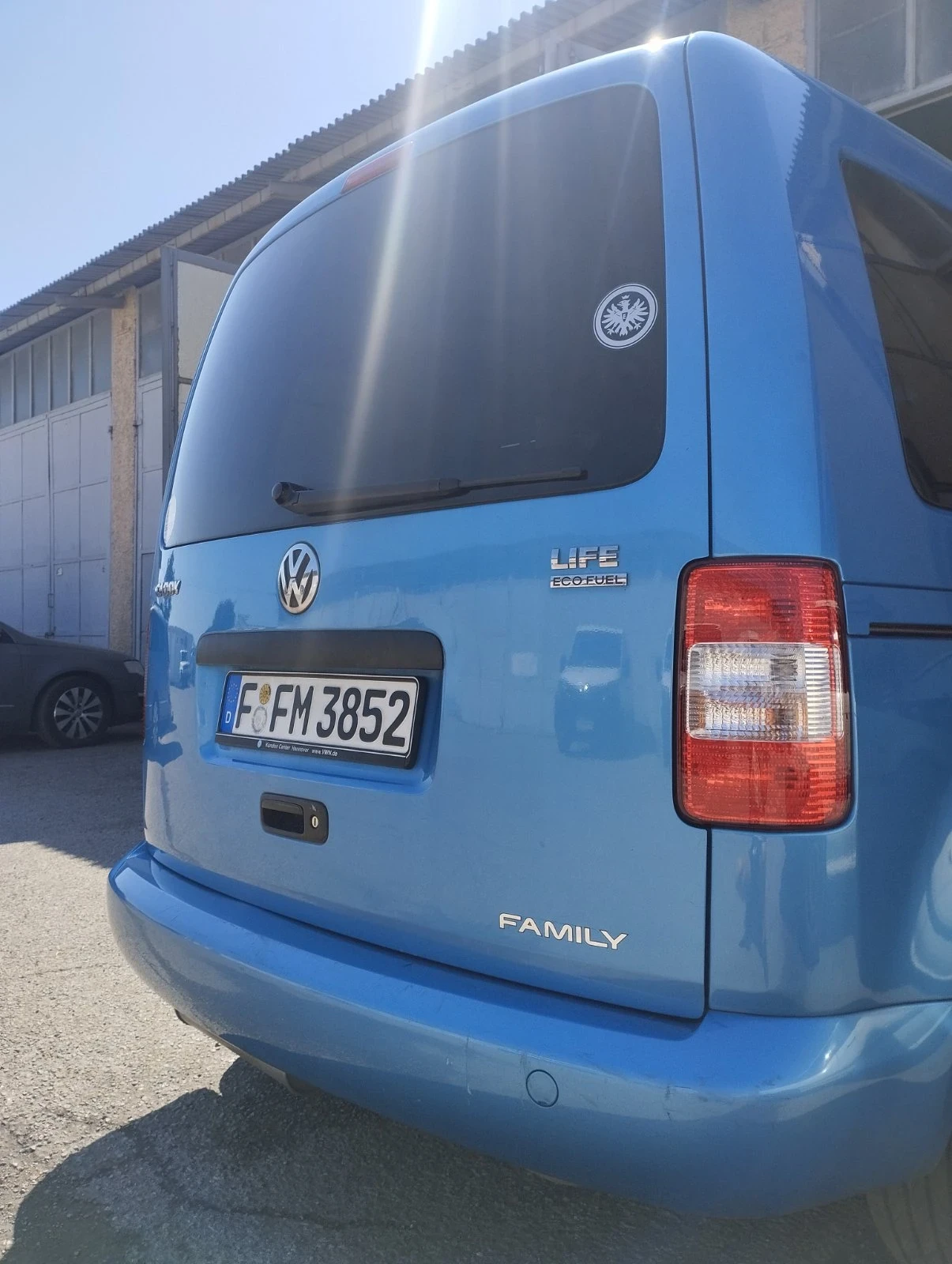 VW Caddy 2.0 - изображение 3