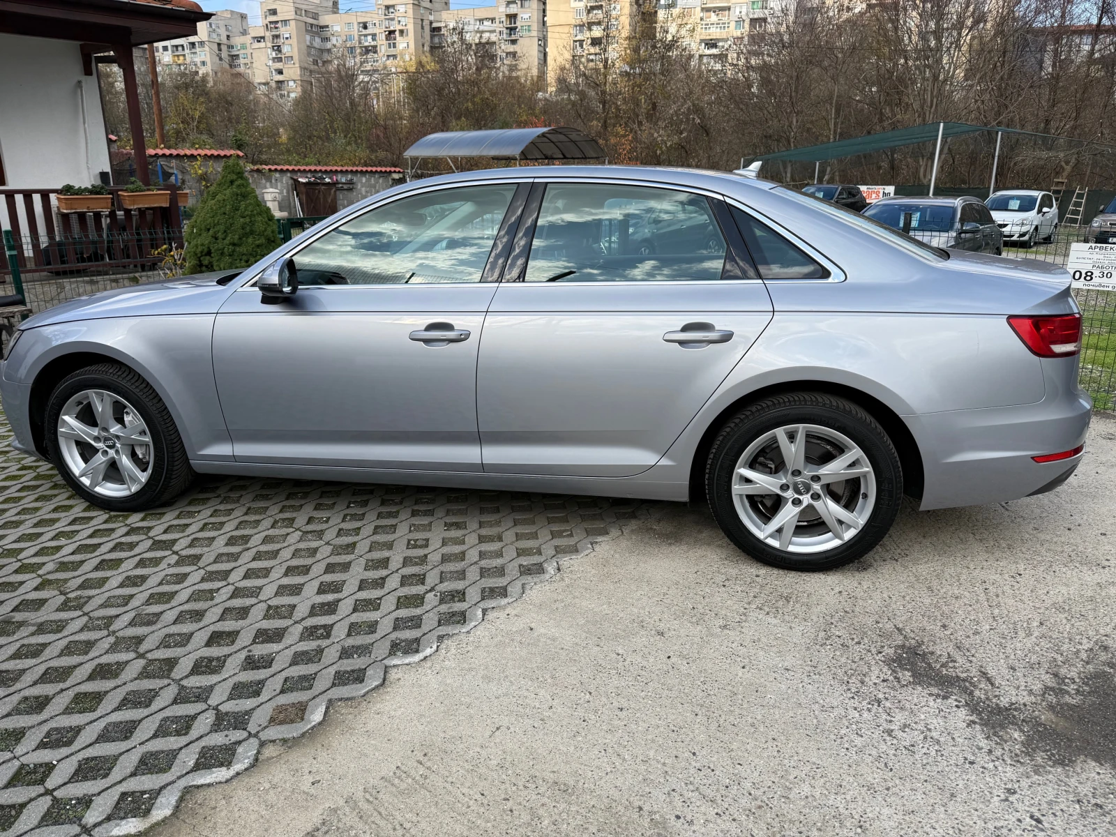 Audi A4 2.0TDI Quattro.190к.с. - изображение 7