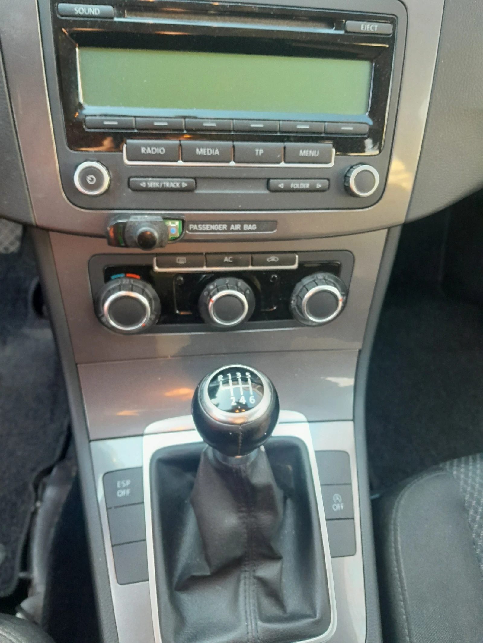 VW Passat  - изображение 7