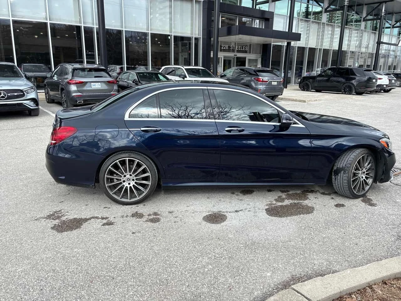 Mercedes-Benz C 300 CARFAX/ПАНОРАМА/ПРЕДСТАВИТЕЛСТВО НА MERCEDES, снимка 4 - Автомобили и джипове - 53834811