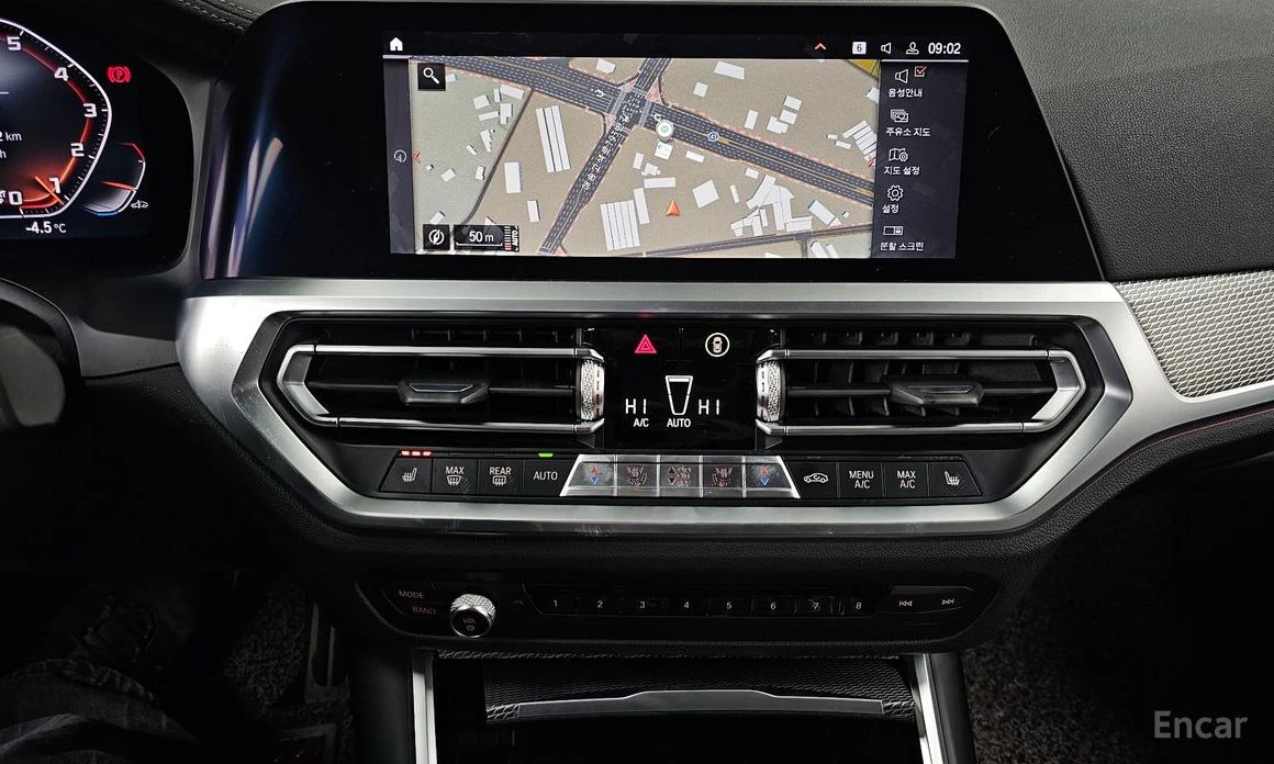 BMW 340 LASER* DISTRONIC* HARMAN KARDON* HEAD-UP* 360 CAM*, снимка 12 - Автомобили и джипове - 53866697