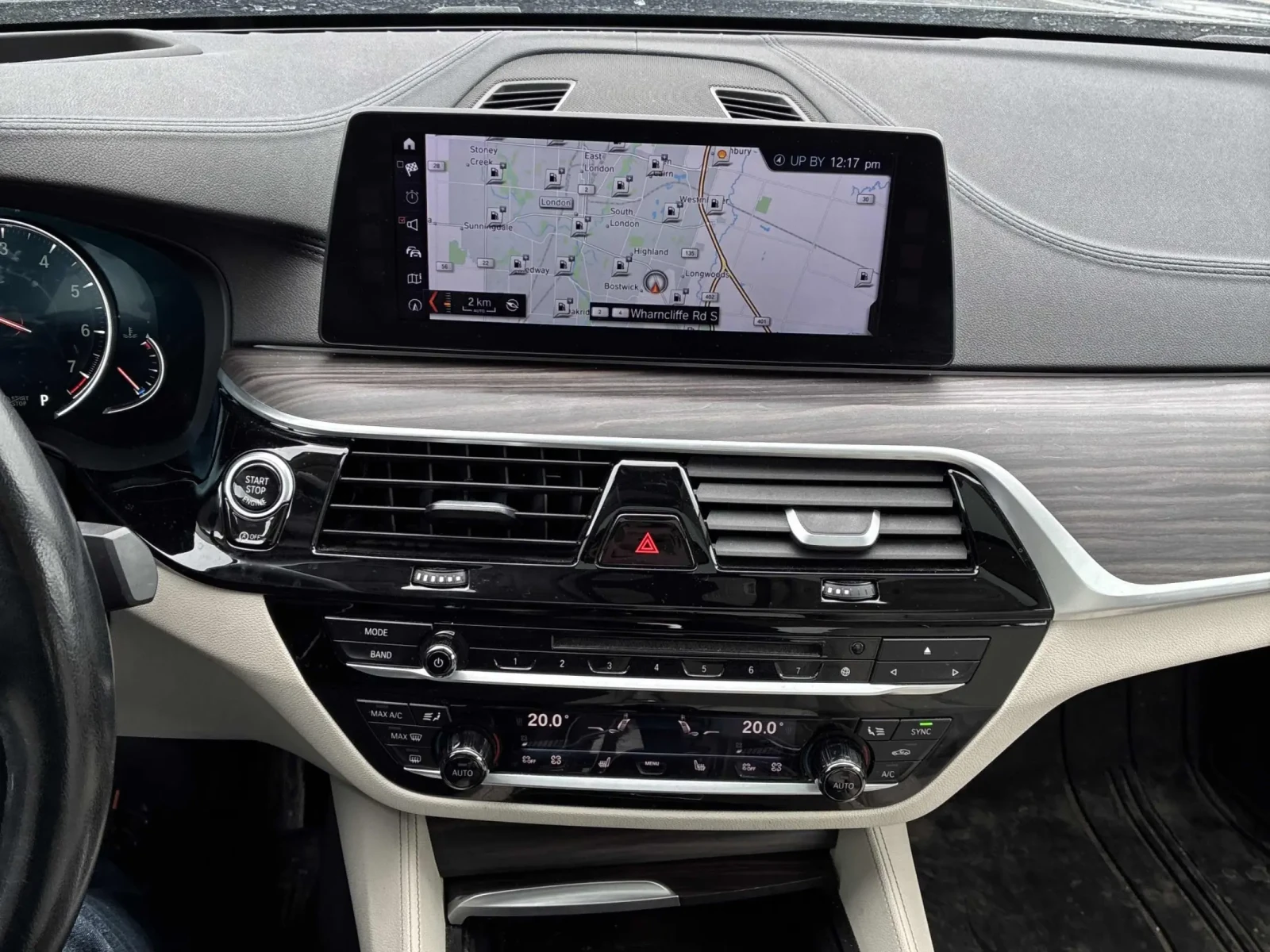 BMW 530 XDRIVE* ХЕДЪП* ПОДГРЕВ* КАМЕРА* КЕЙЛЕС* , снимка 10 - Автомобили и джипове - 53904216