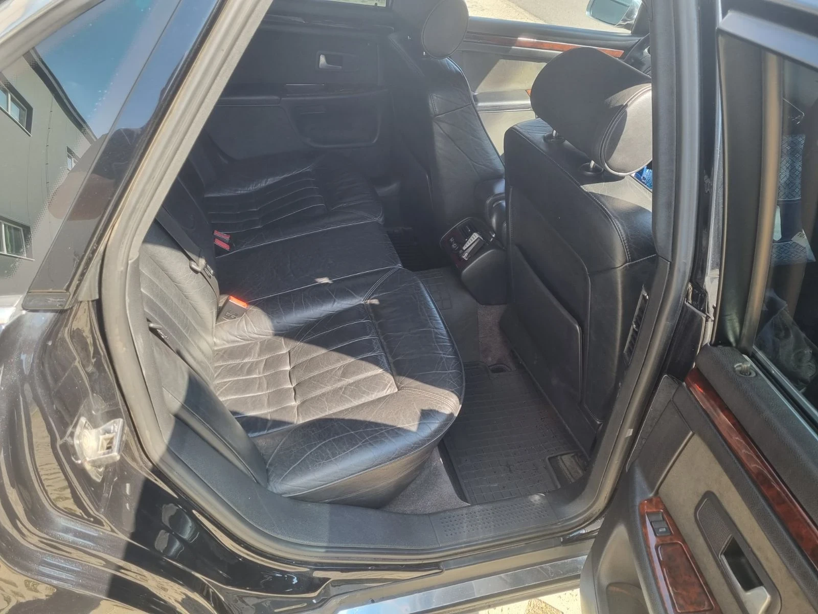 Audi A8, снимка 8 - Автомобили и джипове - 54332401