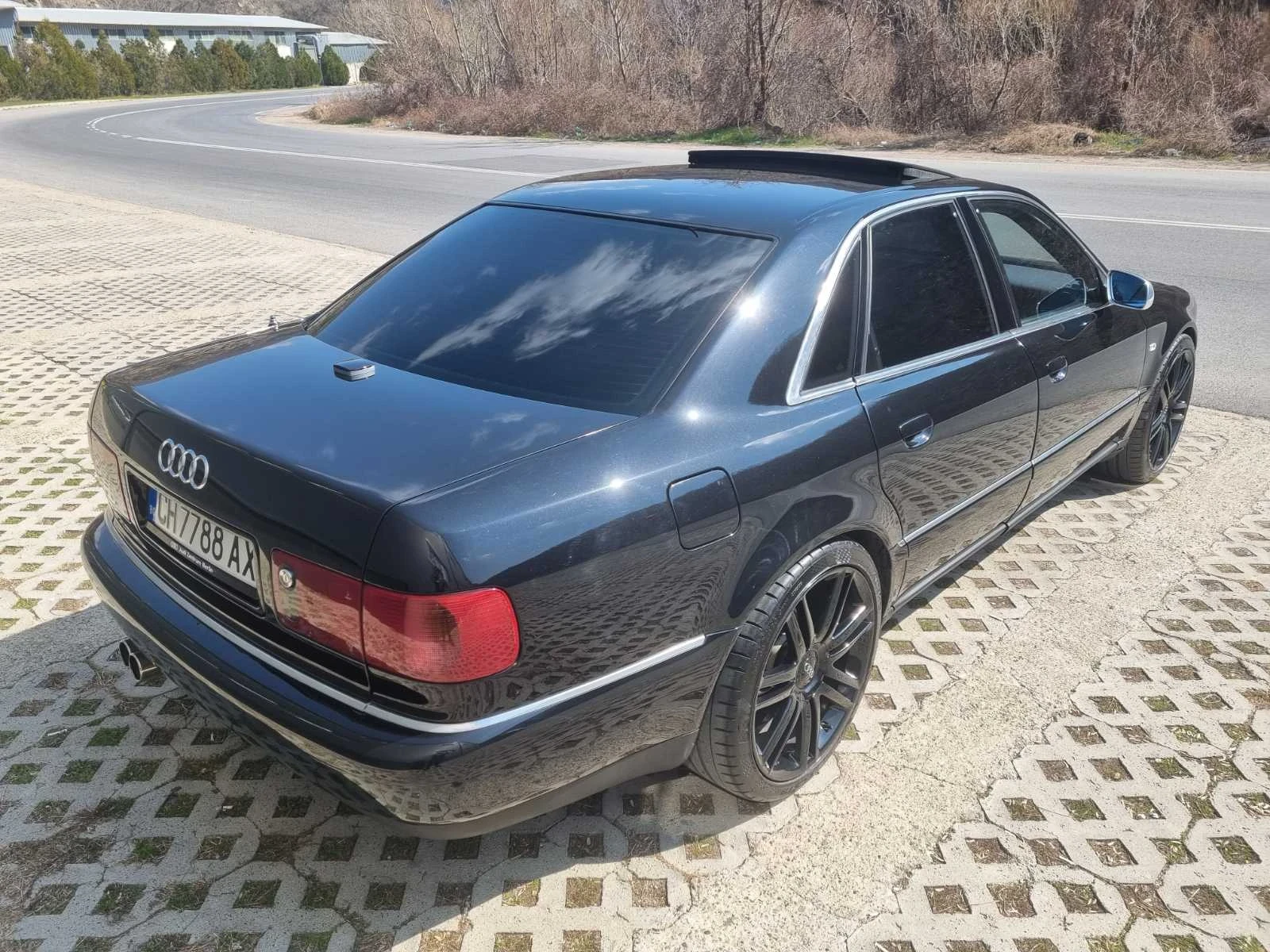 Audi A8, снимка 3 - Автомобили и джипове - 54332401
