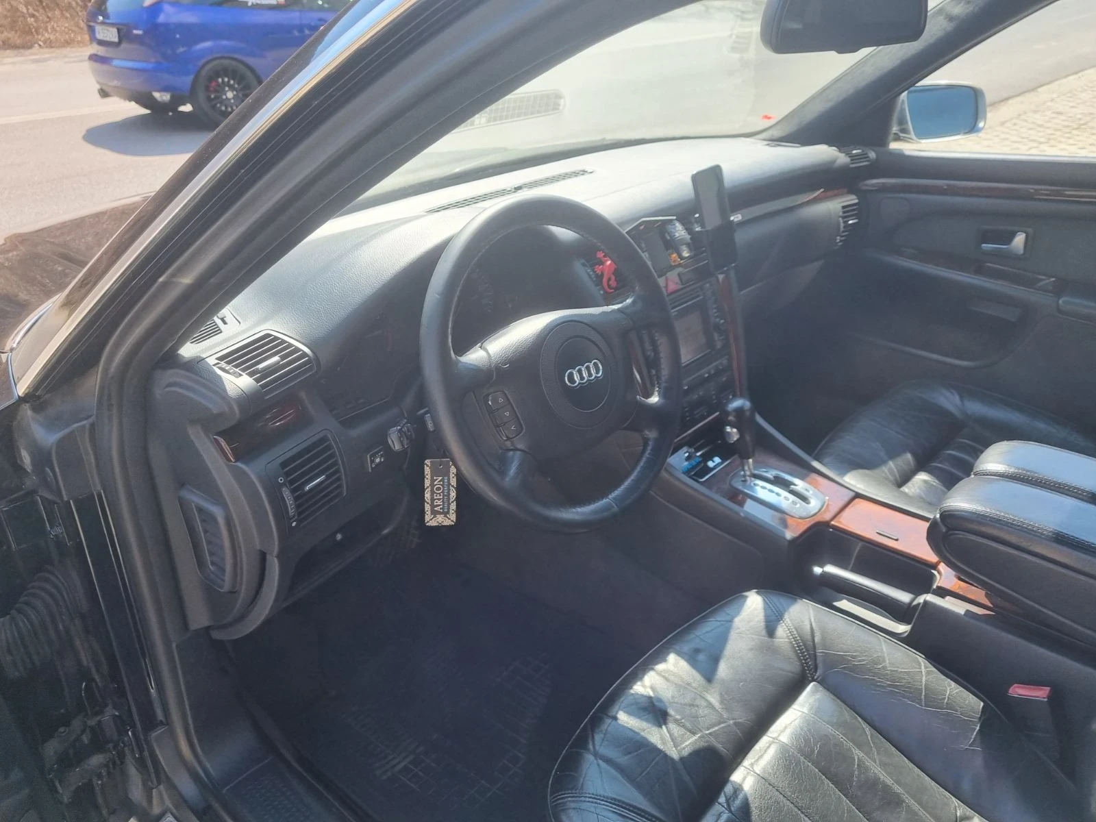 Audi A8, снимка 10 - Автомобили и джипове - 54332401