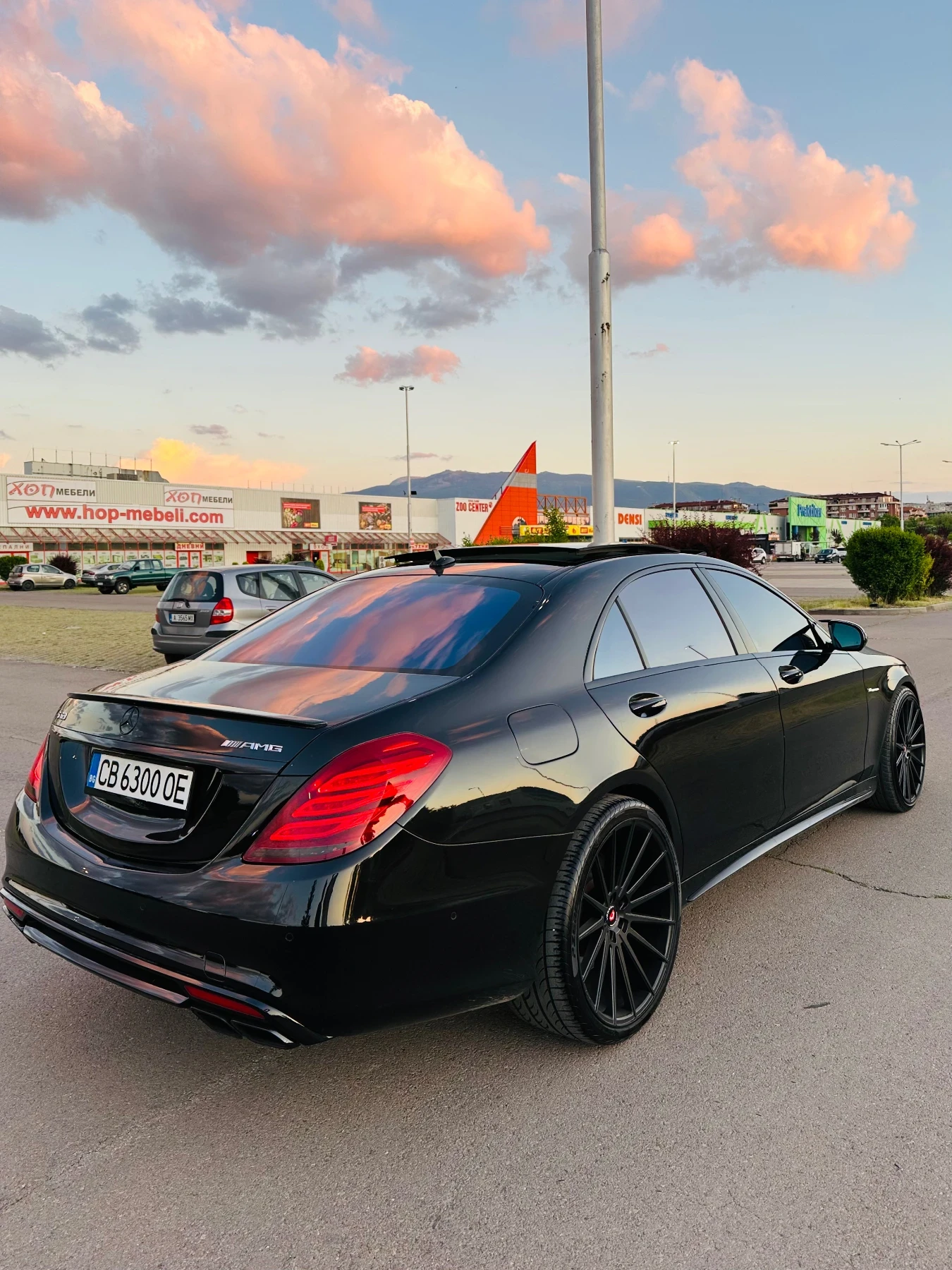 Mercedes-Benz S 63 AMG LONG* 4MATIC* CARBON* BURMESTER 3D* PANO* FULL* , снимка 4 - Автомобили и джипове - 54700885