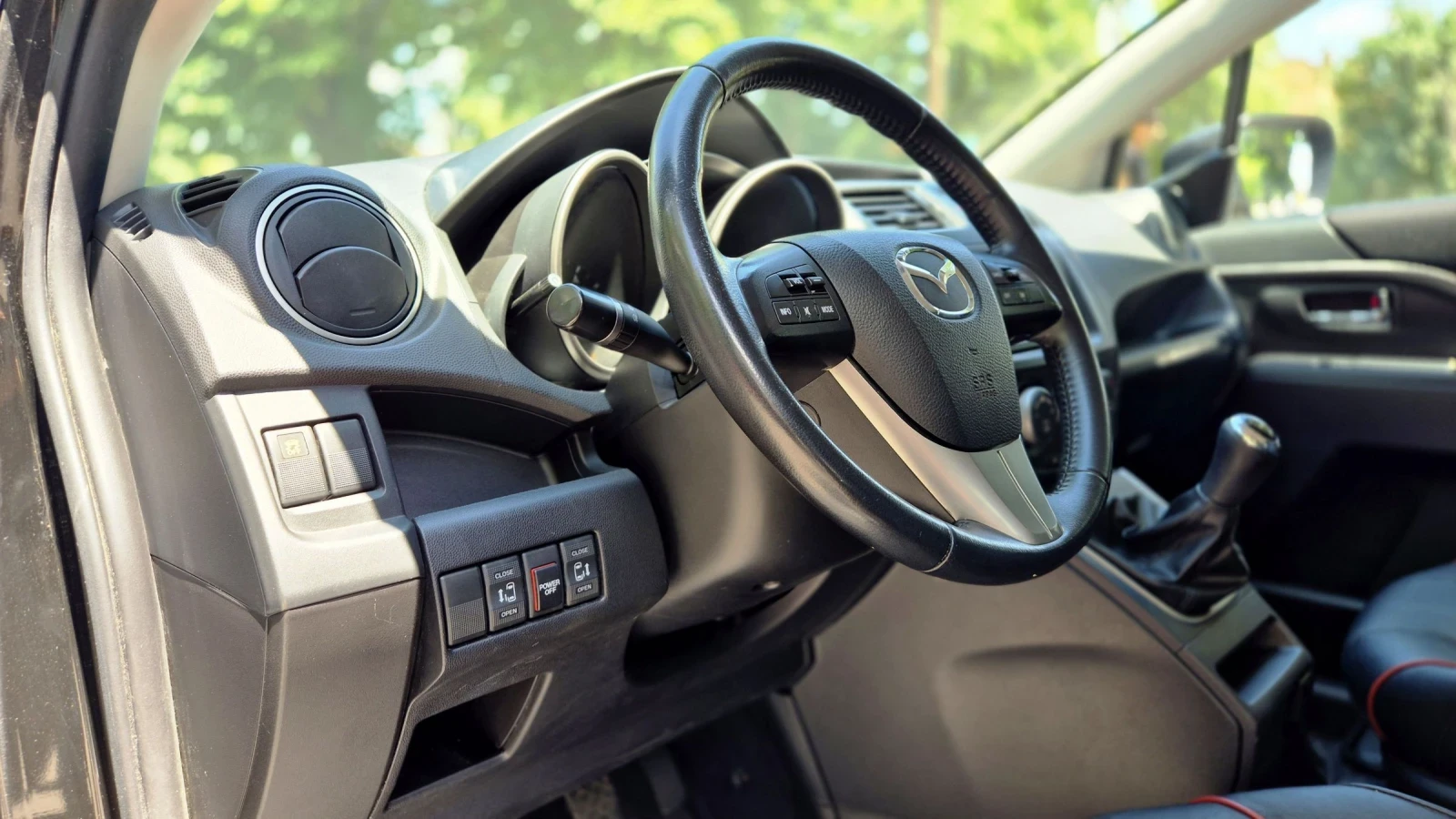 Mazda 5 SPORT 1.6D, снимка 9 - Автомобили и джипове - 54970240