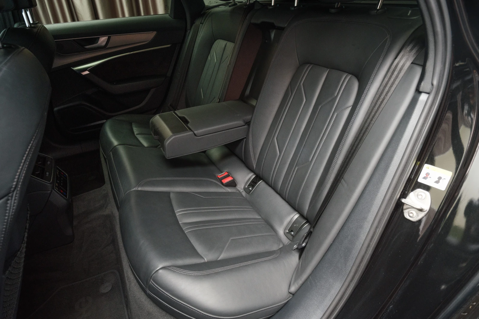 Audi A6 45TDI / 3X S-LINE, снимка 12 - Автомобили и джипове - 55545091