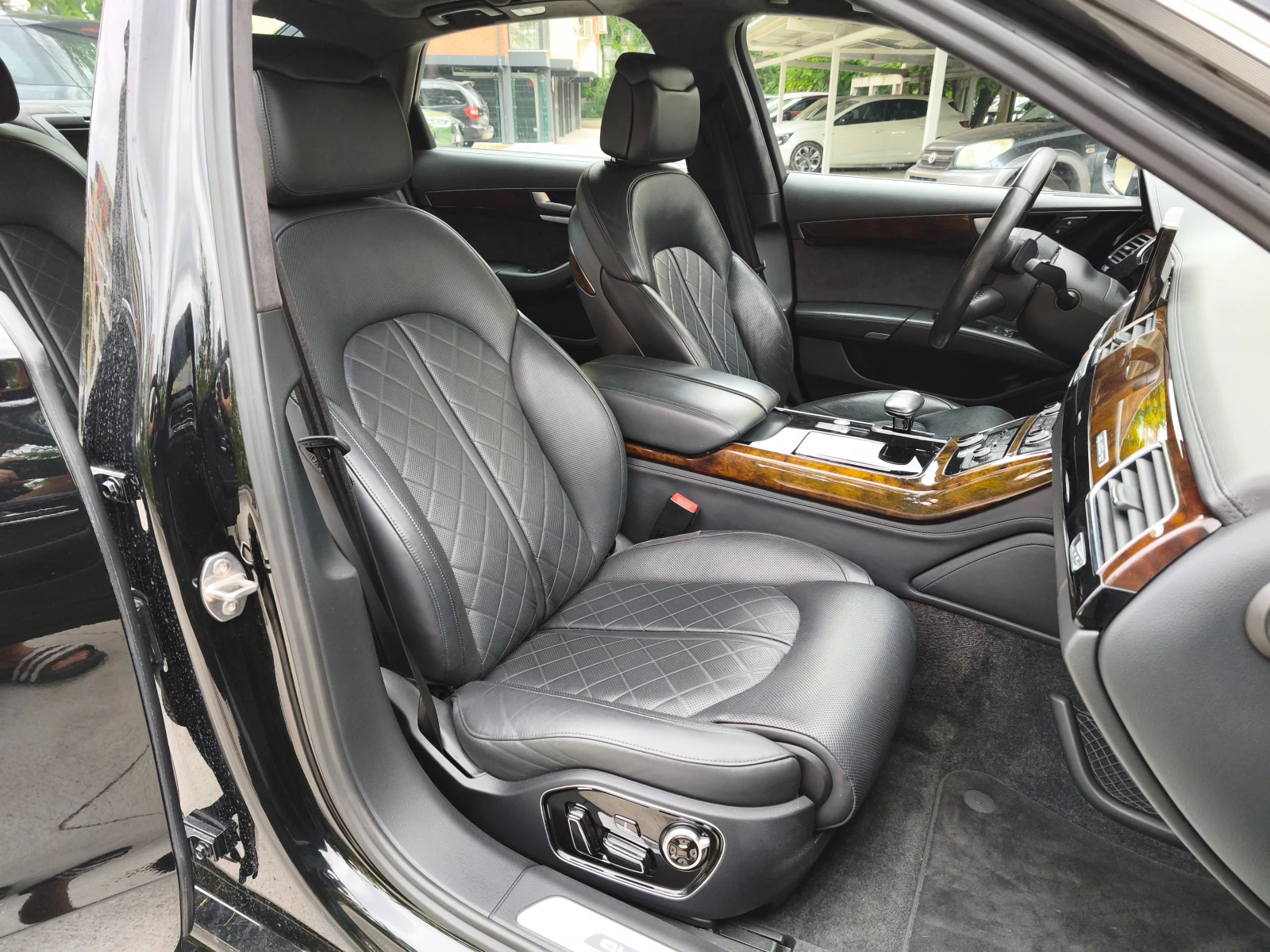 Audi A8 L 4.0T, снимка 13 - Автомобили и джипове - 55564176
