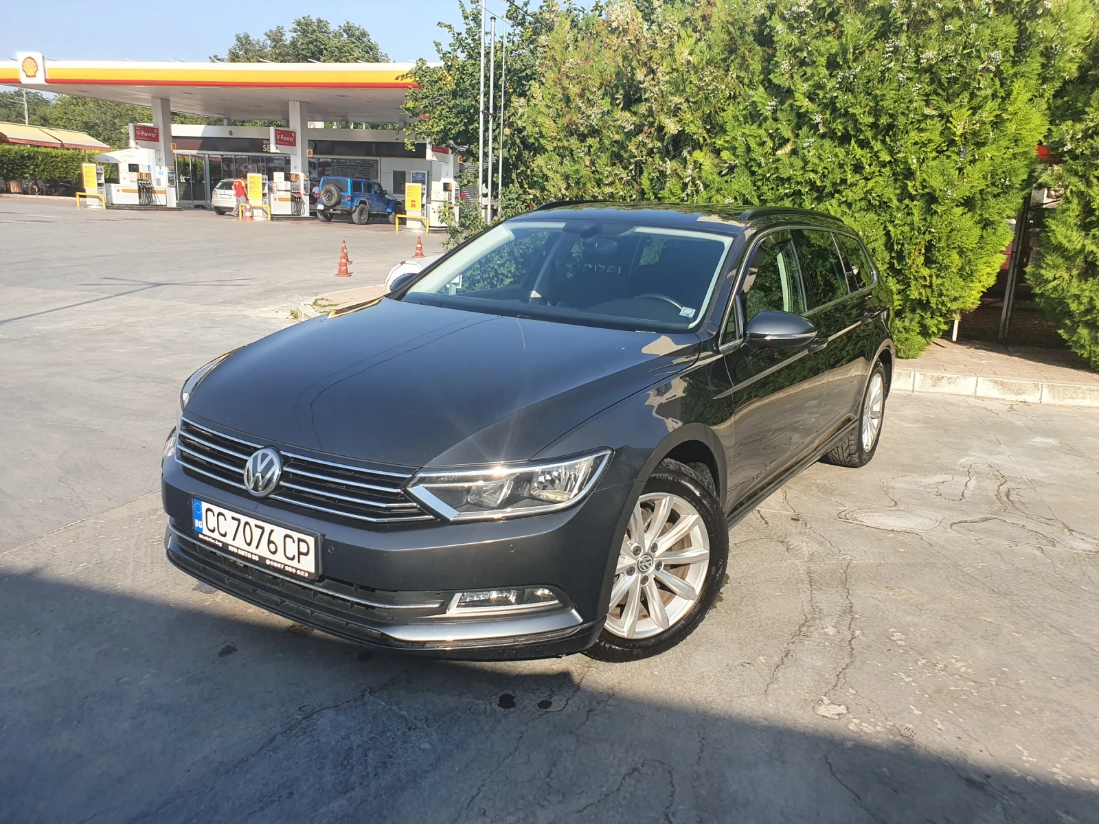 VW Passat, снимка 5 - Автомобили и джипове - 55709552