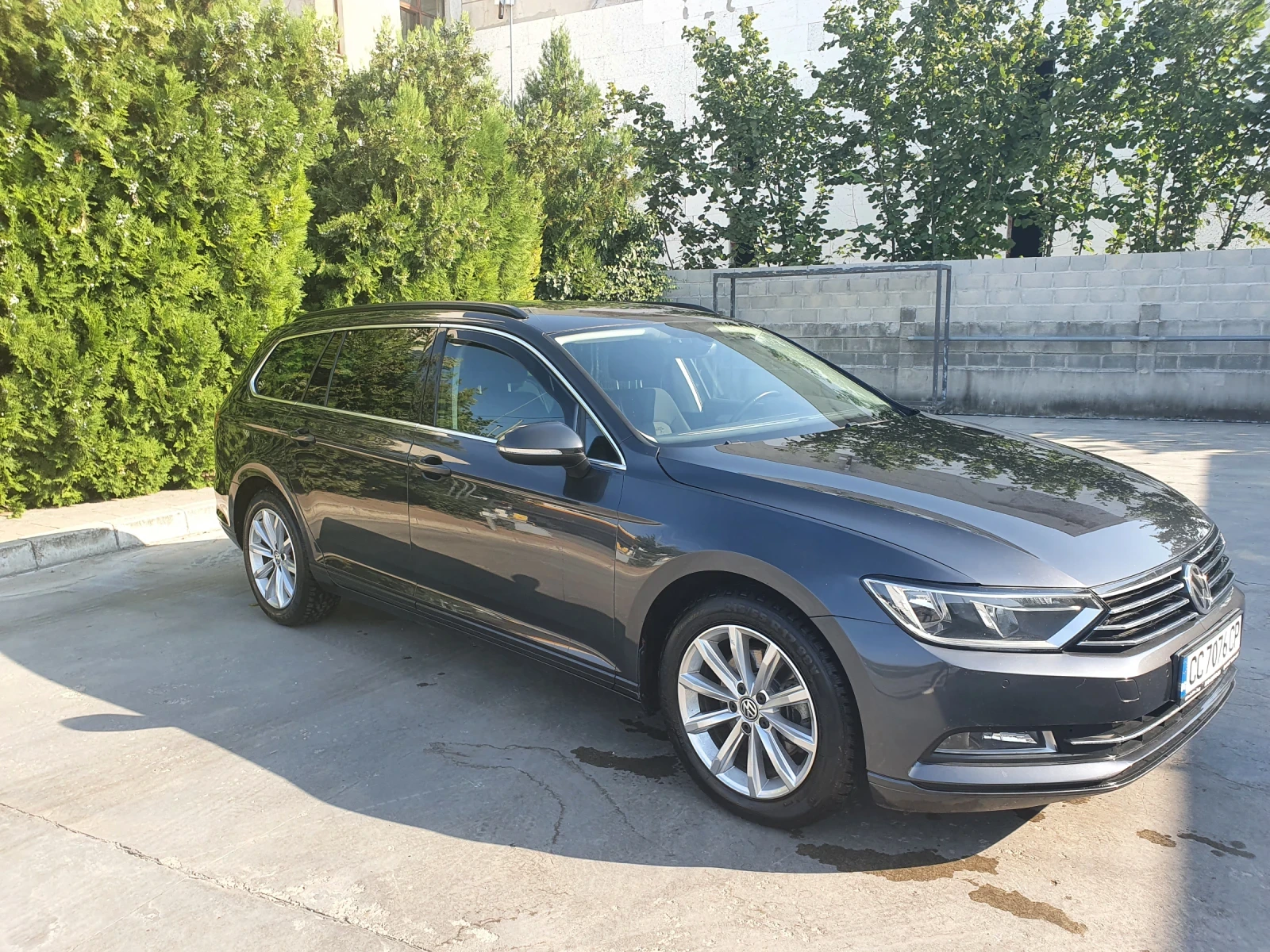VW Passat, снимка 16 - Автомобили и джипове - 55709552