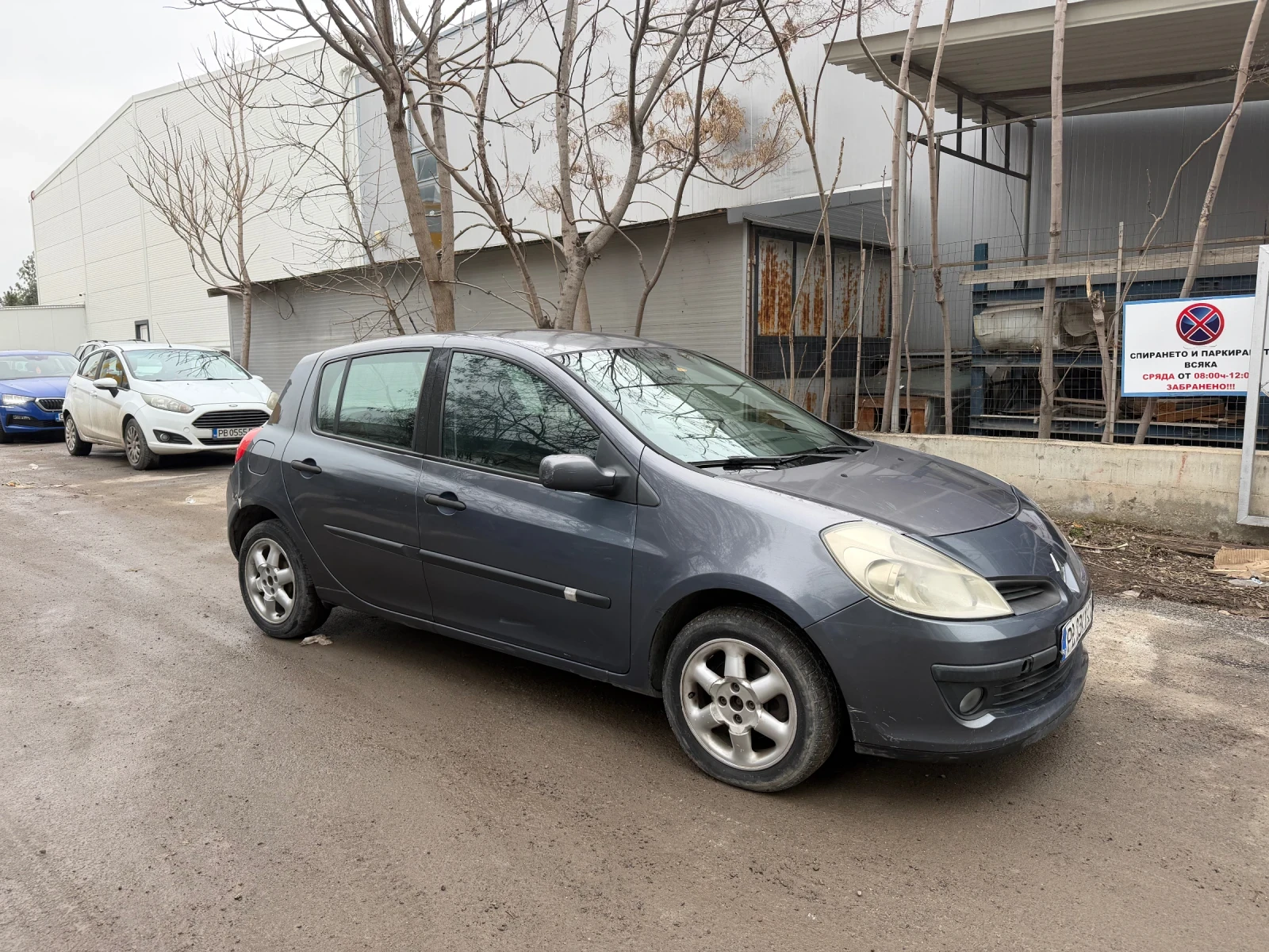Renault Clio, снимка 2 - Автомобили и джипове - 55968996