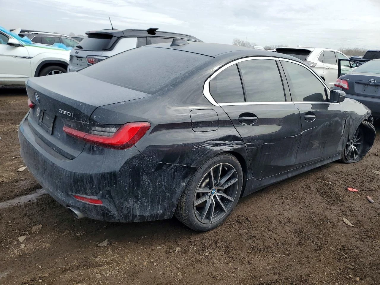 BMW 330 2.0l Xi, снимка 3 - Автомобили и джипове - 56340267