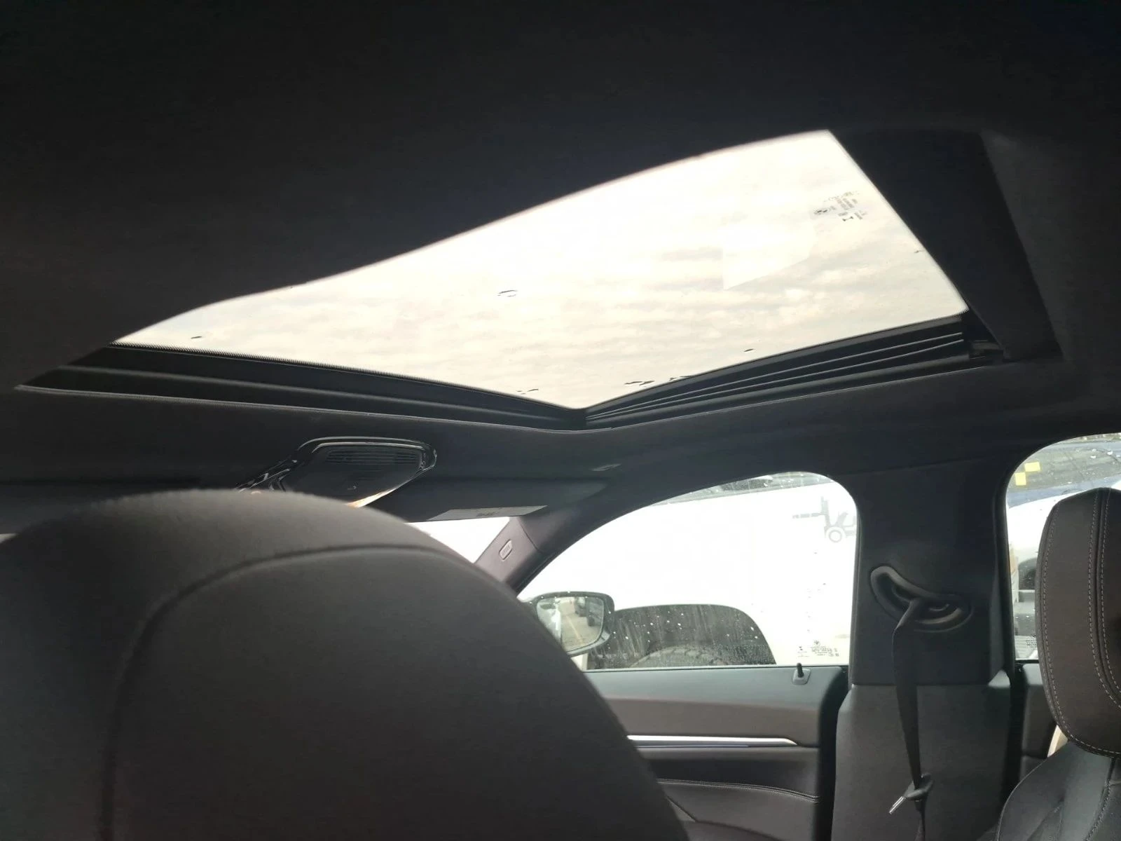 BMW i4, снимка 13 - Автомобили и джипове - 56736969