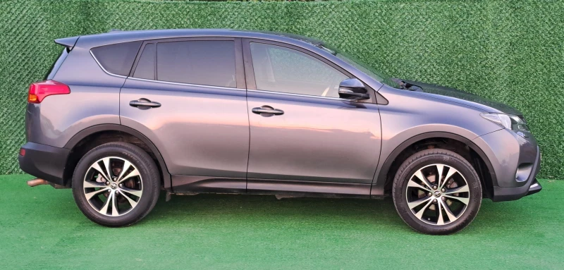 Toyota Rav4 2.0i* 151кс* 4х4* Евро-5b, снимка 4 - Автомобили и джипове - 46992186