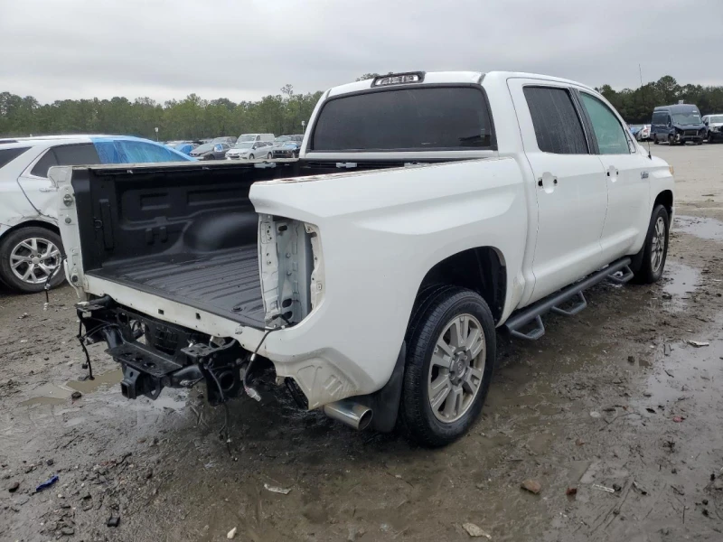 Toyota Tundra 5.7L V8 CREWMAX PLATINUM * Перфектна за Газ, снимка 3 - Автомобили и джипове - 48264253