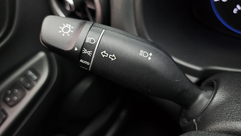 Hyundai Kona 2.0 2WD MODERN autogeorge.com, снимка 15 - Автомобили и джипове - 52391637