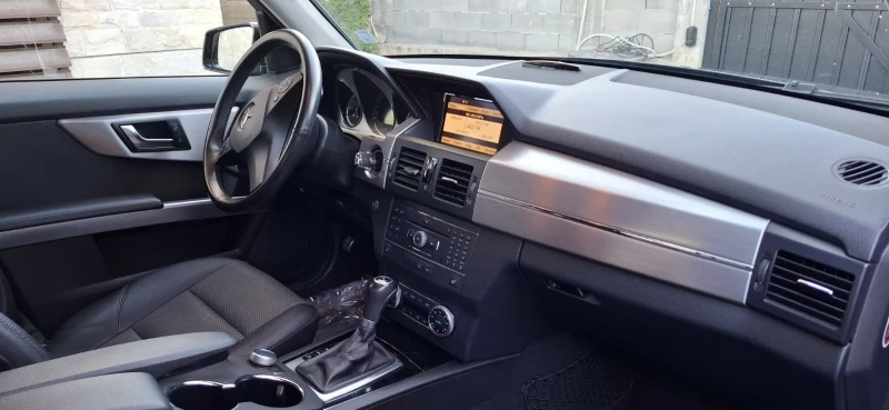 Mercedes-Benz GLK 220CDI BlueEFFICIENCY 4MATIC 7G-TRONIC PLUS, снимка 6 - Автомобили и джипове - 53010044