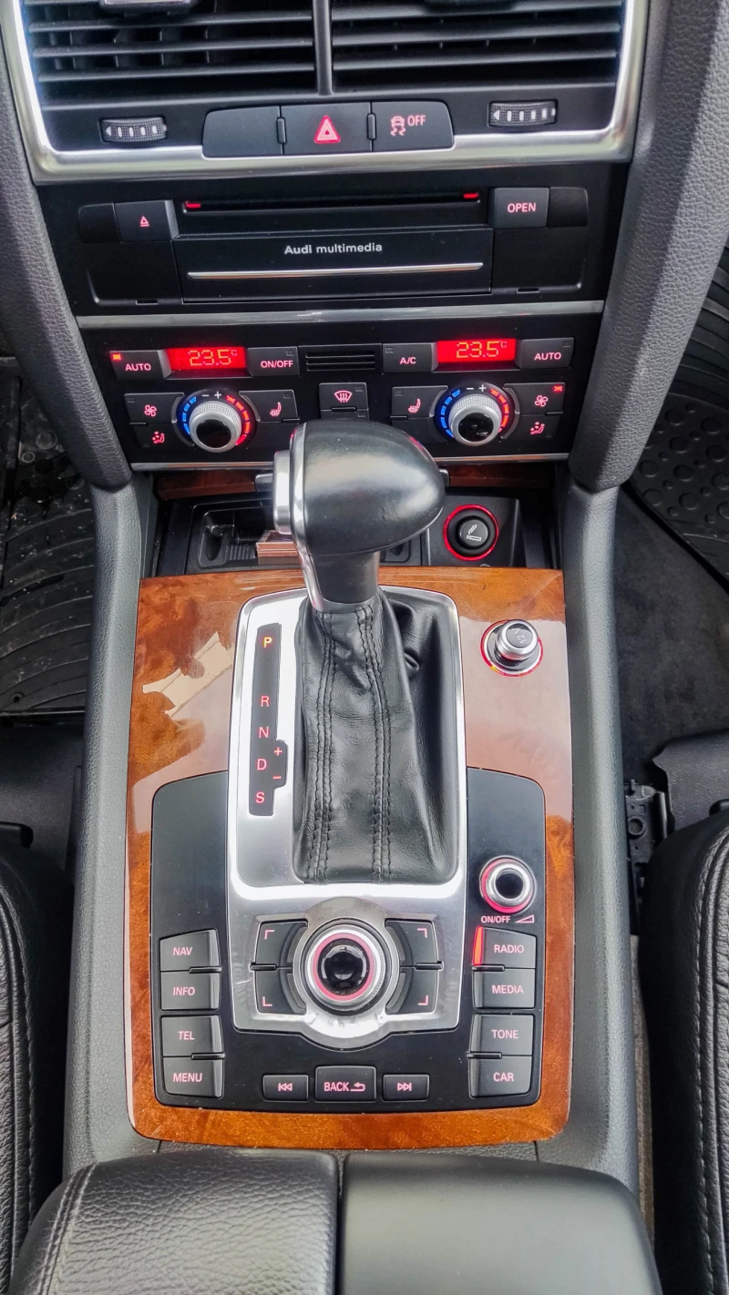 Audi Q7 3.0TDI, Face, Navi, Led, Quattro, снимка 13 - Автомобили и джипове - 53012023