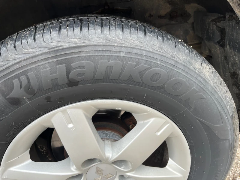 Mitsubishi Pajero 3 Facelift, снимка 16 - Автомобили и джипове - 53114435