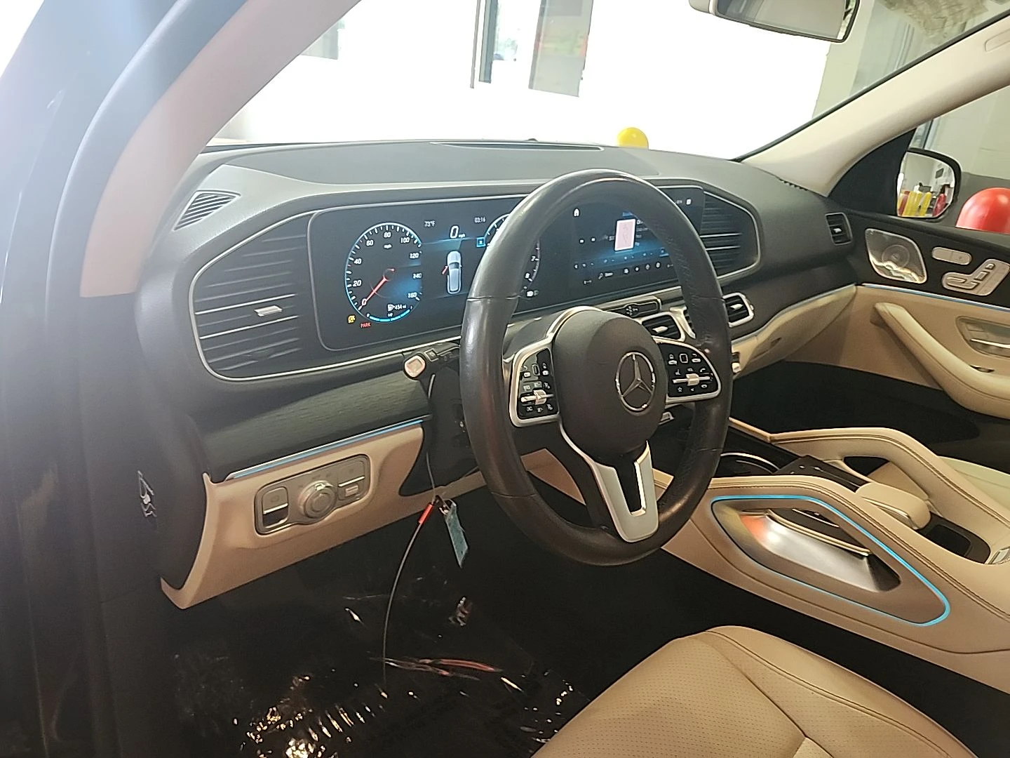 Mercedes-Benz GLE 350 4matic* LED* 360* BURMESTER* Auto Park* Pano - изображение 7
