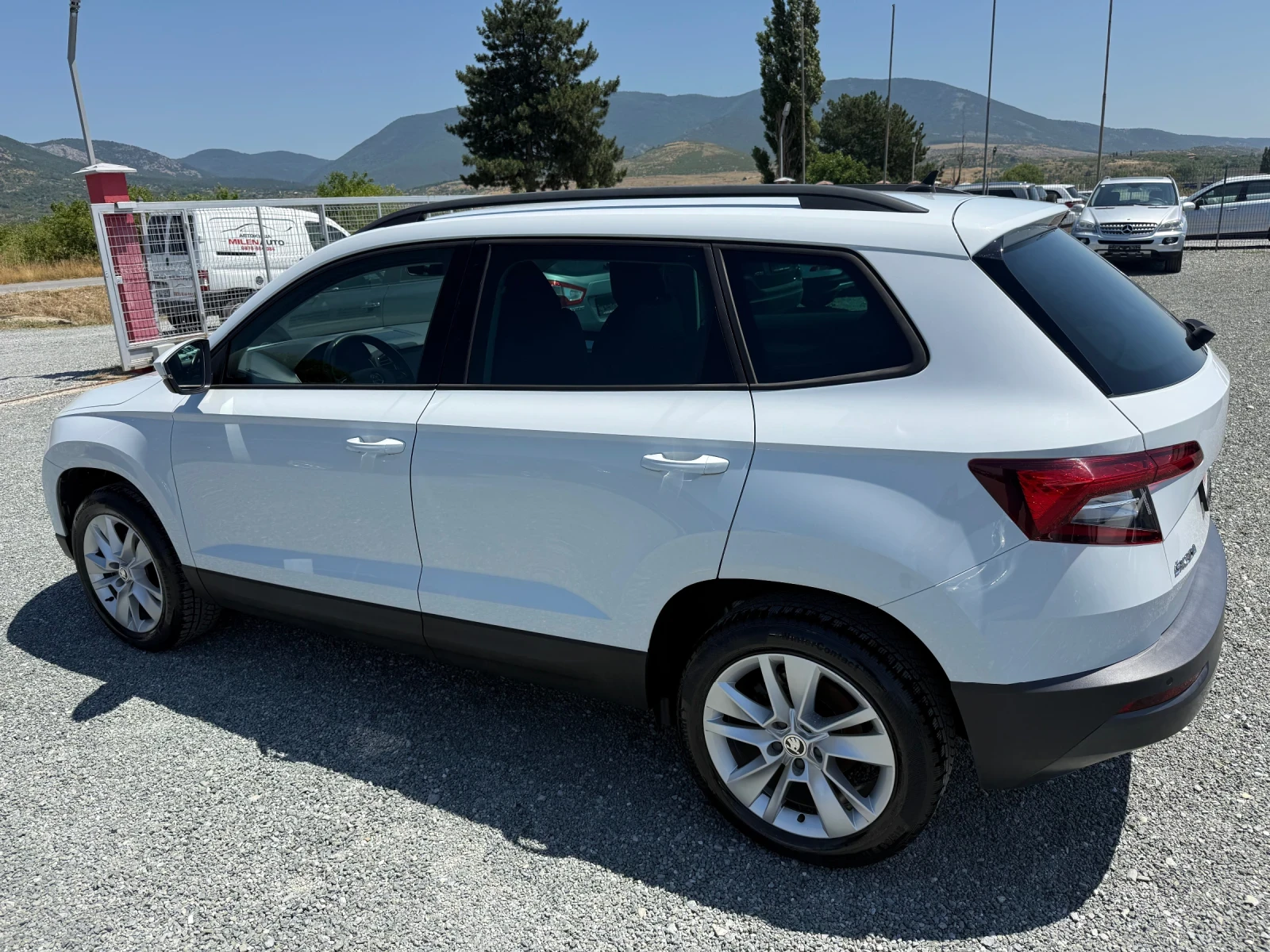 Skoda Karoq (KATO НОВА) - изображение 9