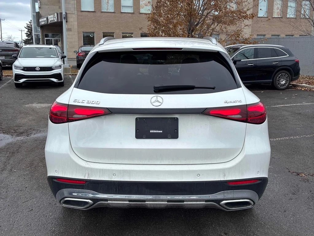 Mercedes-Benz GLC 300 4MATIC 2024 * CARFAX *    | Mobile.bg   5