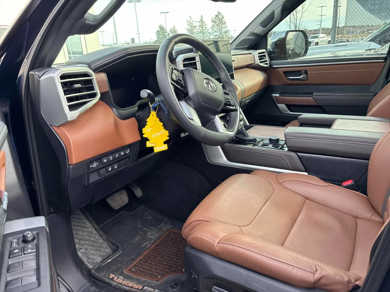 Toyota Tundra Platinum* БЕЗ ЗАБЕЛЕЖКИ* ОБДУХВАНЕ* 360 * ПАНОРАМА - изображение 6