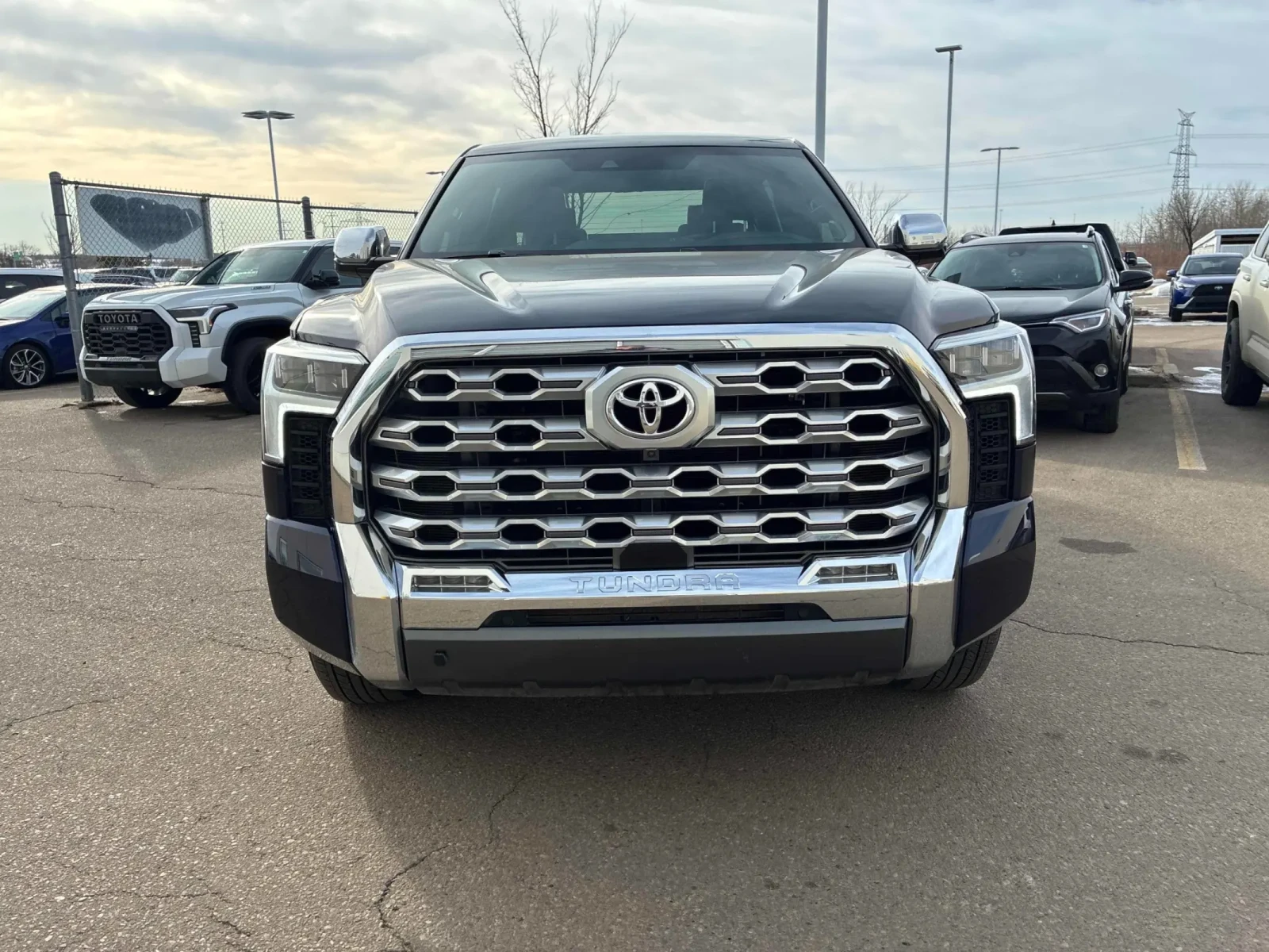 Toyota Tundra Platinum* БЕЗ ЗАБЕЛЕЖКИ* ОБДУХВАНЕ* 360 * ПАНОРАМА - изображение 2