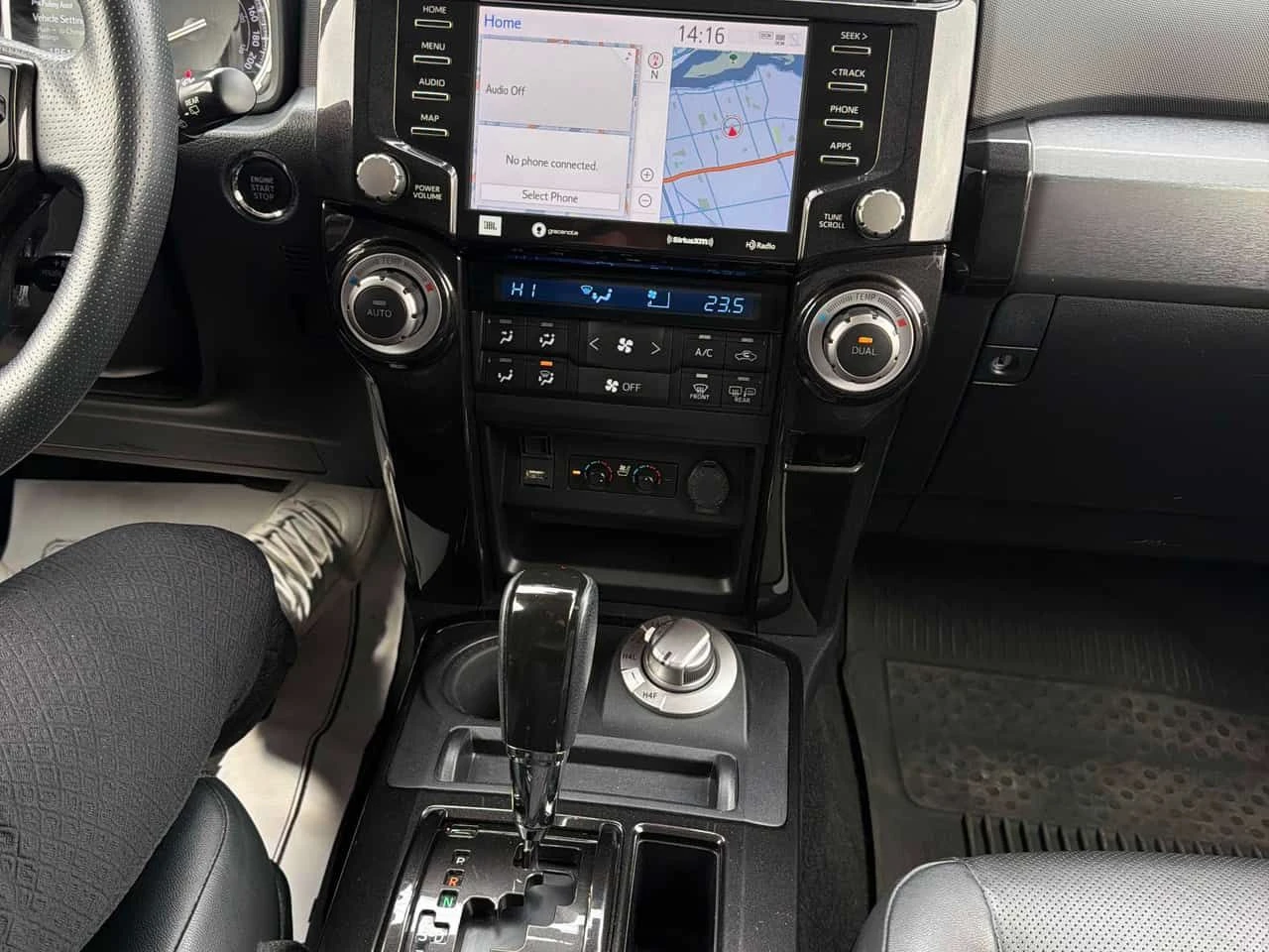 Toyota 4runner * 4WD * 2 КЛЮЧА* ПАНО* ПОДГРЕВ* КЕЙЛЕСС* , снимка 9 - Автомобили и джипове - 53982577