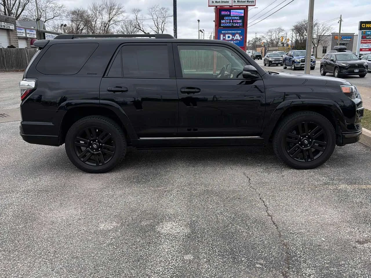 Toyota 4runner * 4WD * 2 КЛЮЧА* ПАНО* ПОДГРЕВ* КЕЙЛЕСС* , снимка 3 - Автомобили и джипове - 53982577