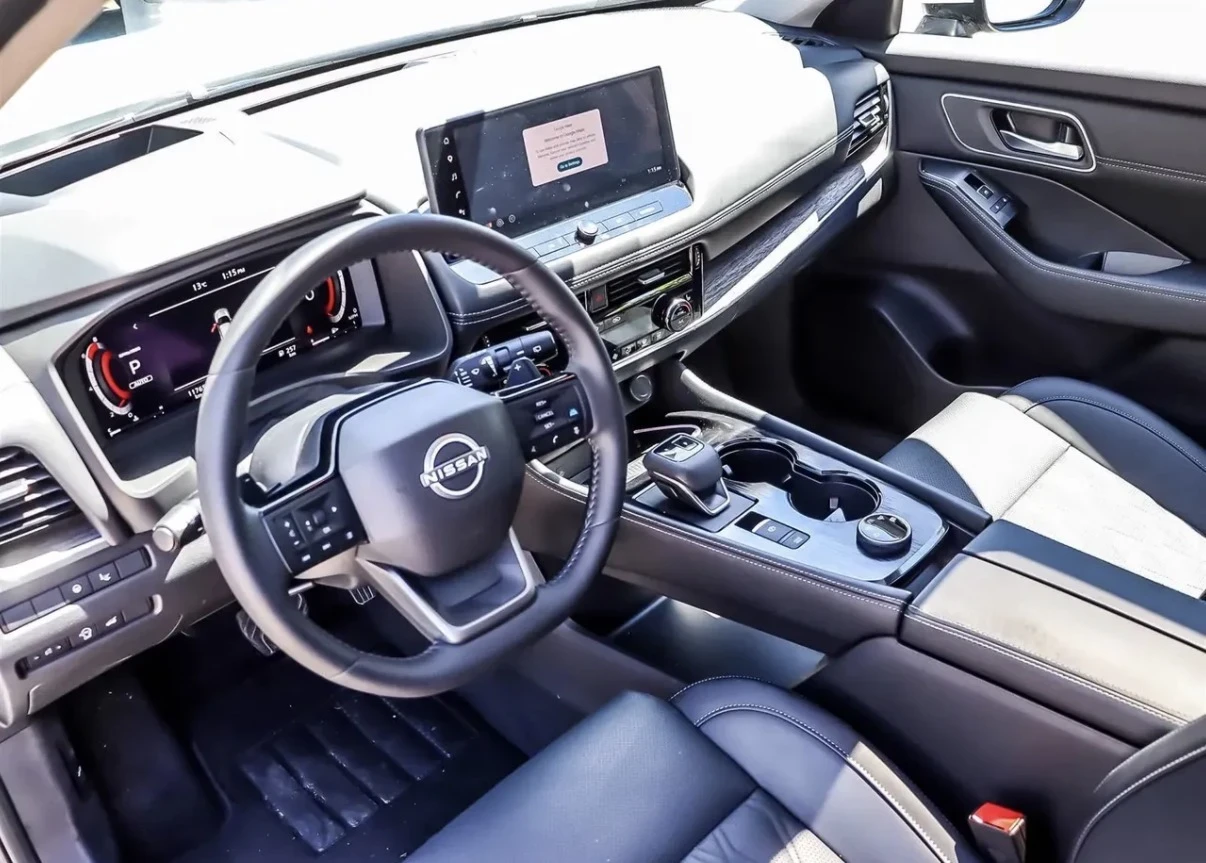 Nissan Rogue PLATINUM AWD * 360 КАМЕРА * HEAD UP * BLIND SPOT , снимка 6 - Автомобили и джипове - 54971057