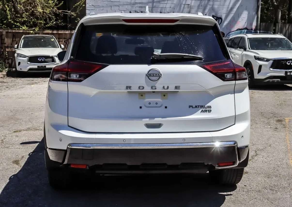Nissan Rogue PLATINUM AWD * 360 КАМЕРА * HEAD UP * BLIND SPOT , снимка 4 - Автомобили и джипове - 54971057
