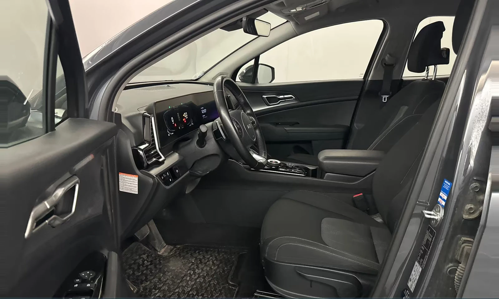 Kia Sportage 1.6PHEV/265HP/T-GDi/AWD/BASIS/CAM/ACC/LED/475q, снимка 6 - Автомобили и джипове - 55133085