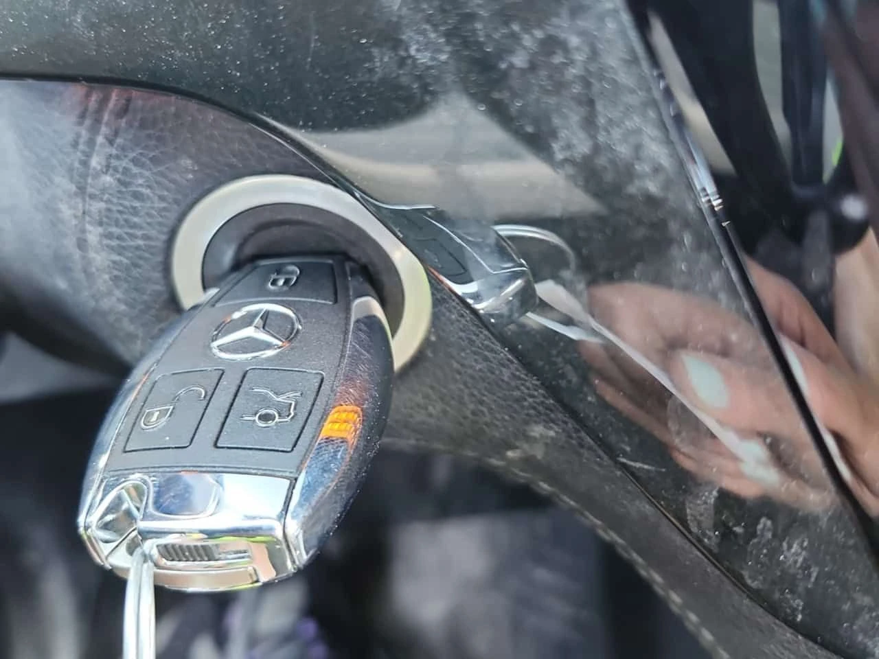 Mercedes-Benz GLE * 450 AMG * АВТОКРЕДИТ БЕЗ ПЪРВОНАЧАЛНА ВНОСКА* , снимка 8 - Автомобили и джипове - 55196829